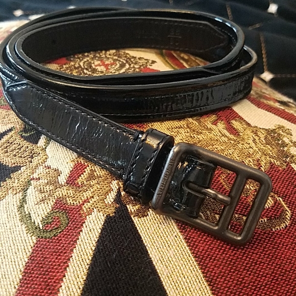 Burberry Accessories - BURBERRY womens black patent belt Sz 36/90